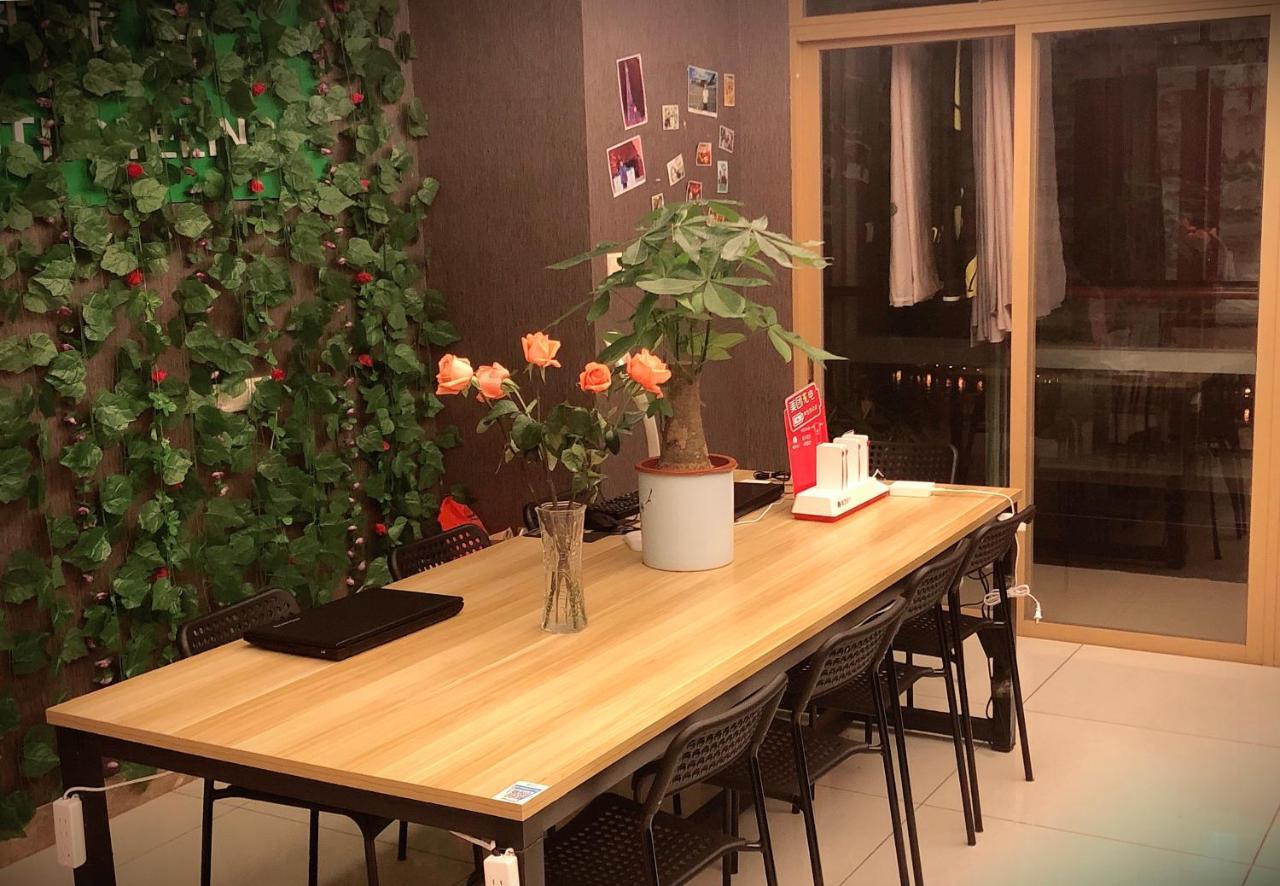 Best Cat Hostel Guangzhou Exterior photo